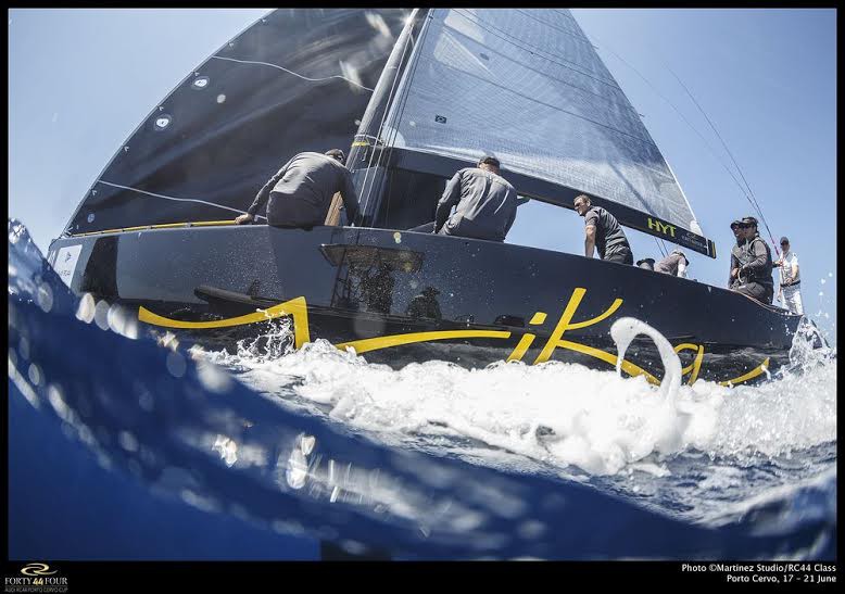 «Броненосец» - лидер