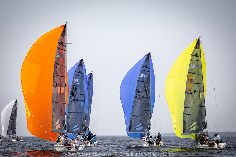 SB20-2025.  Первое трио