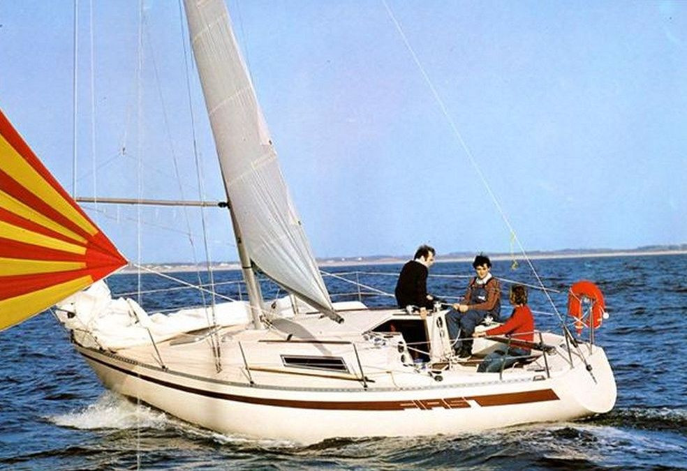 Яхта для моря… и для марины
