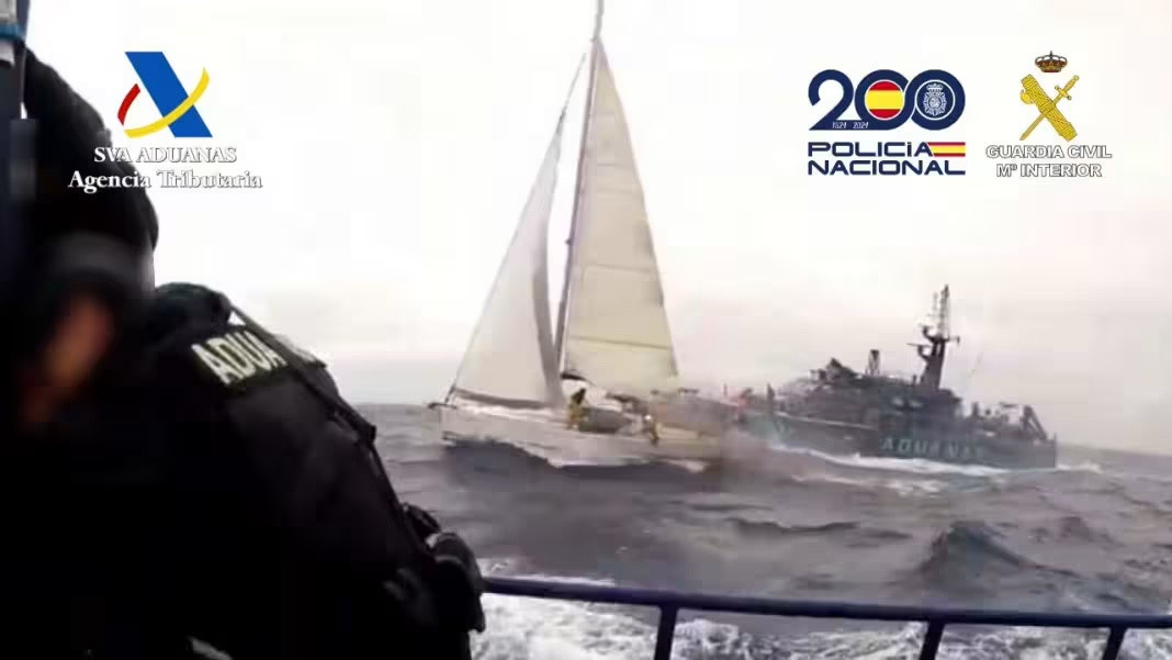 Наркотрафик под парусом