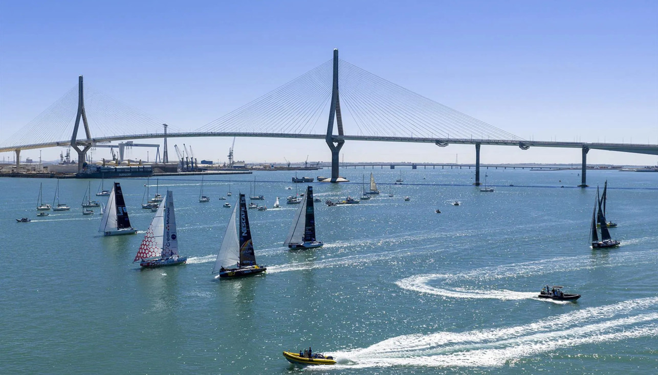 GLOBE40. С учебниками на борту