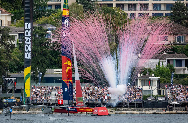 SailGP. Удача улыбнулась испанцам