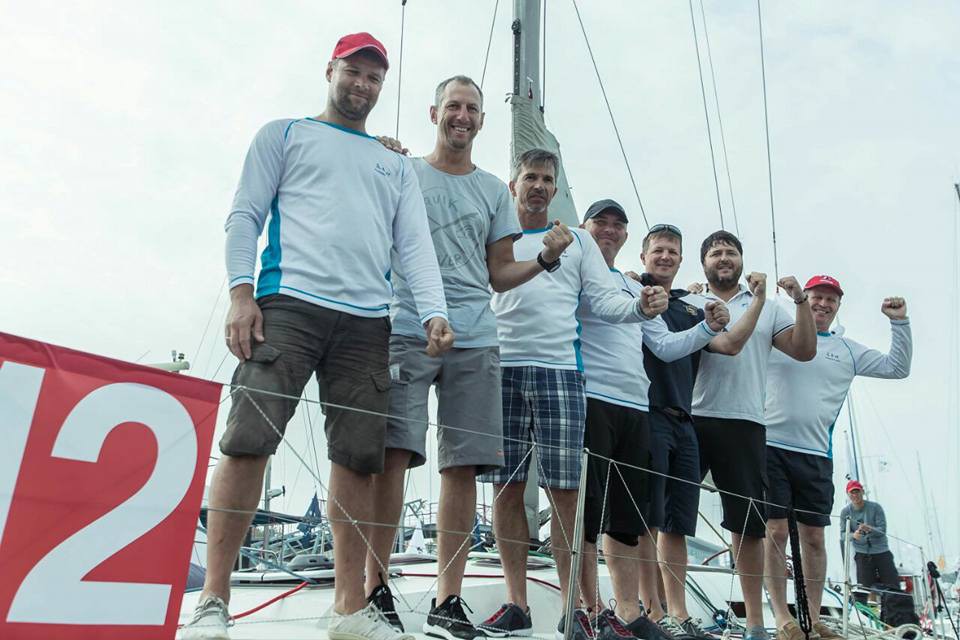 Золотые «Семь футов»