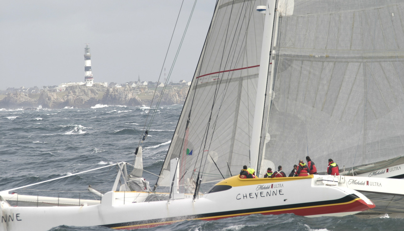 «Неудобный» рекорд Стива Фоссета и «опасный» катамаран Cheyenne