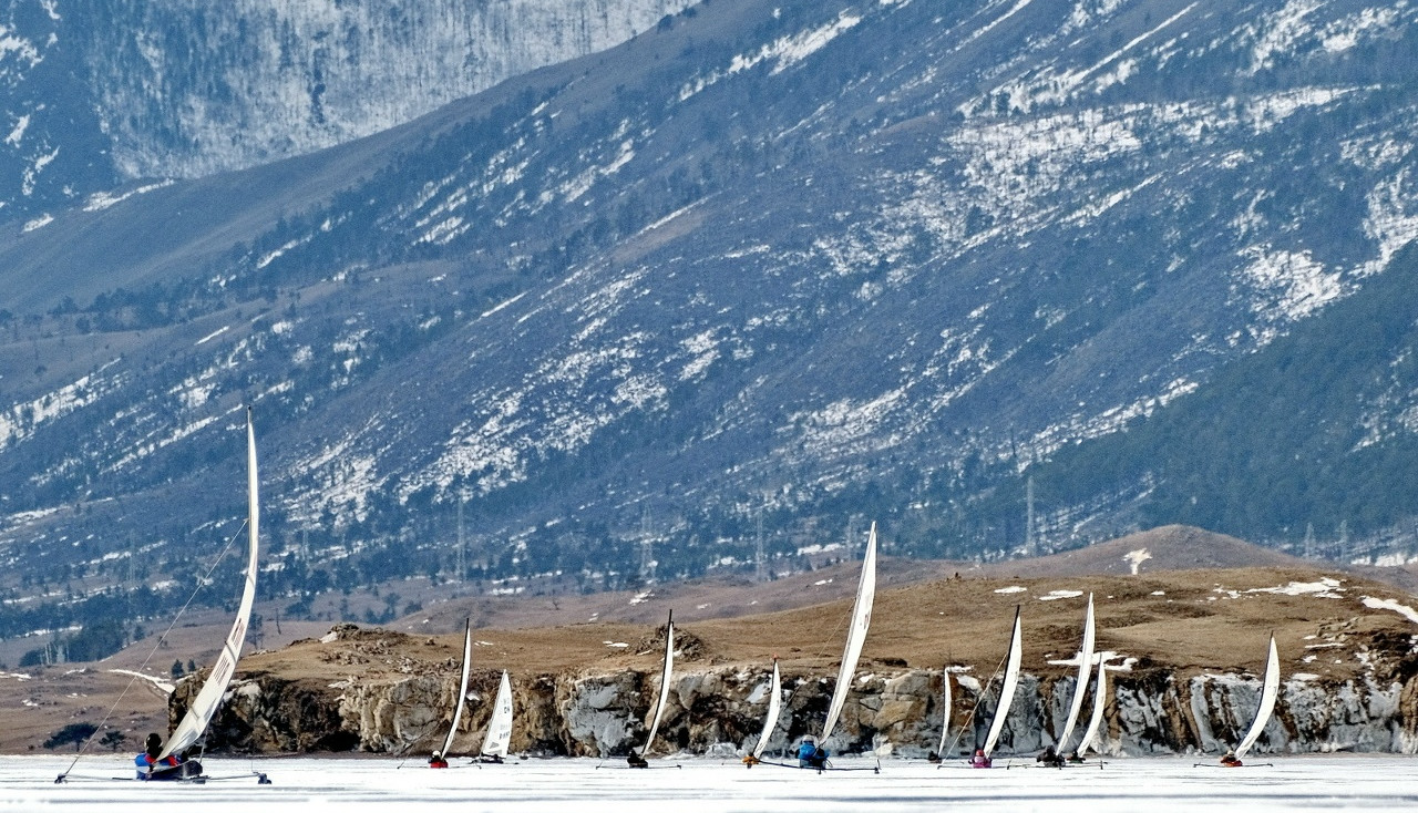 Славное море - священный Байкал…