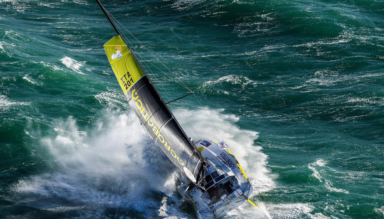 Гибель яхты-рекордсменки