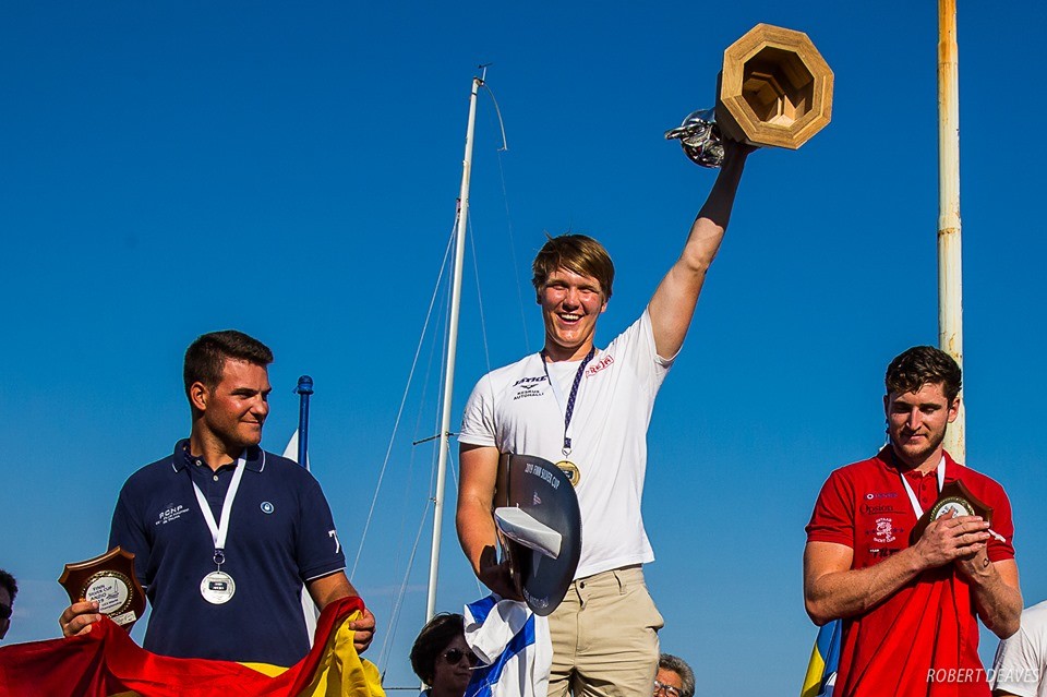 Мухонен вне конкуренции