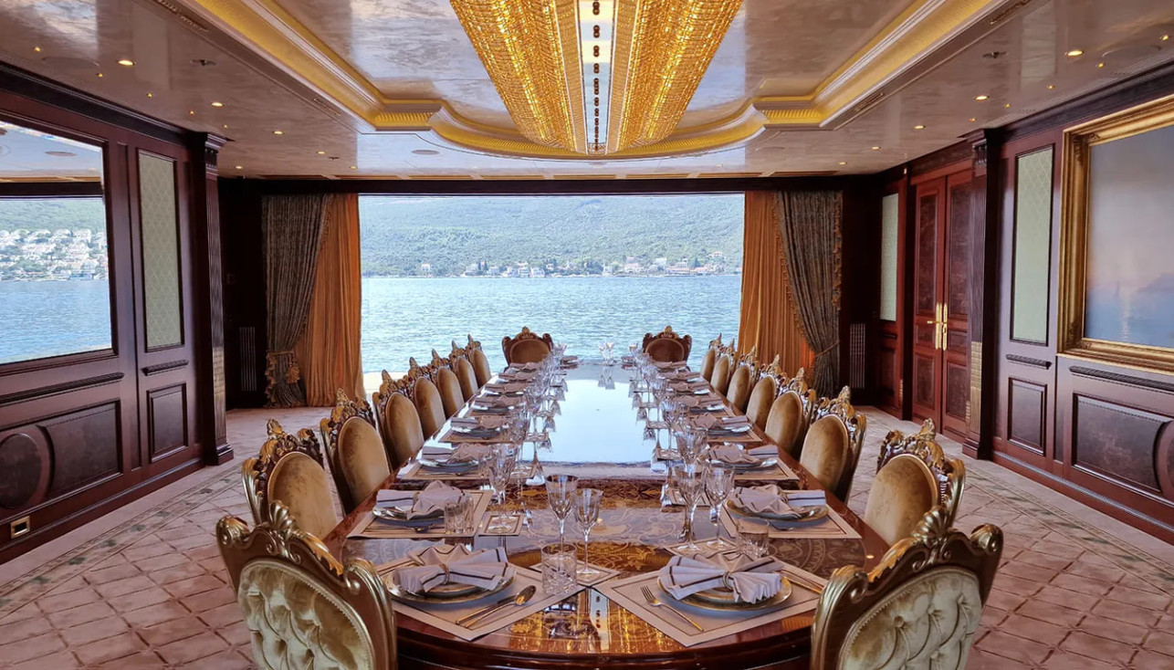 Жемчужина Cannes Yachting Festival