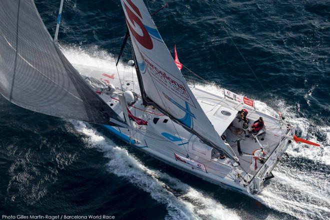 Barcelona World Race. 48-й день