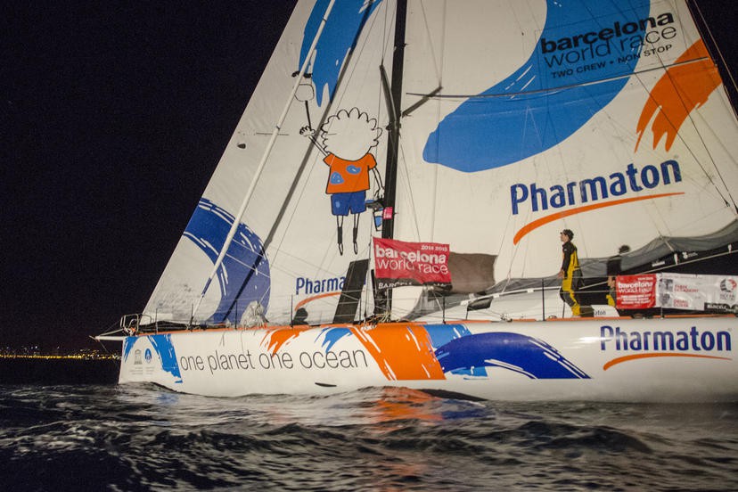 Barcelona World Race 2014/15 завершается