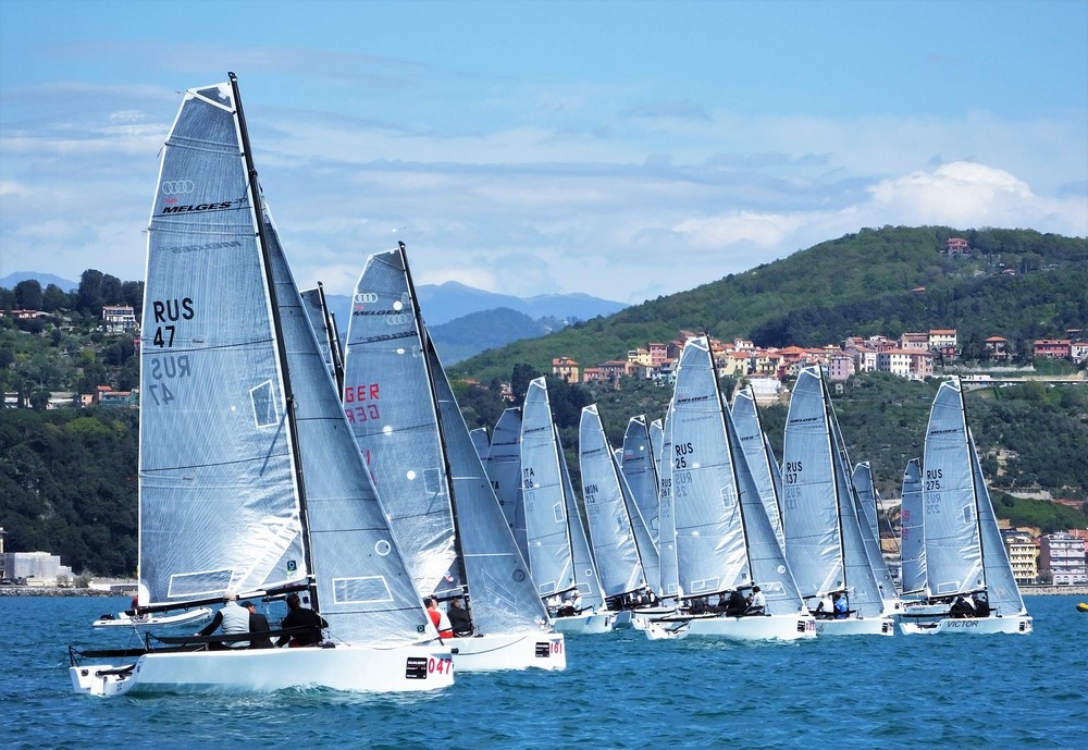 1 этап Sailing Series Melges 20: день первый