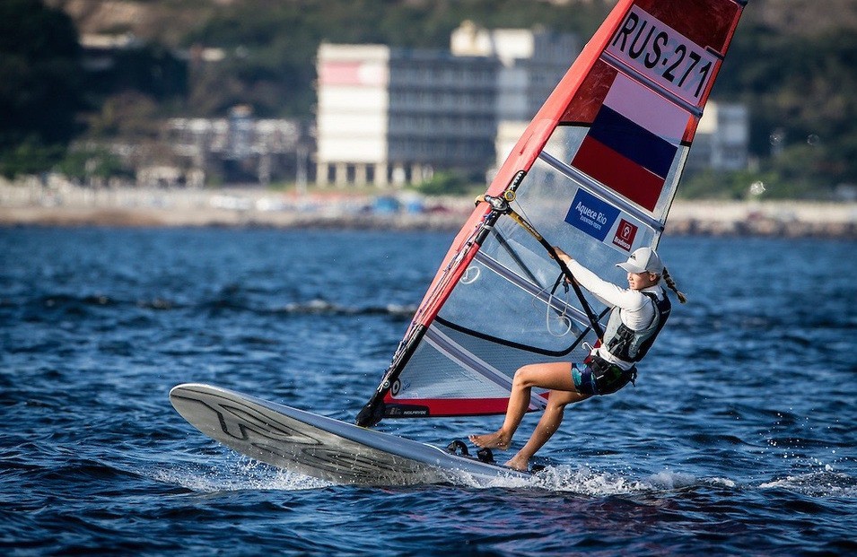 Елфутина сохраняет шансы на медаль