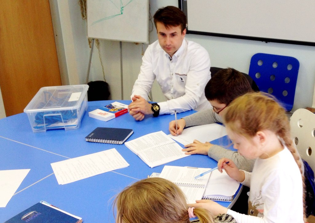 Павел Гуслистов: “Мне с детьми комфортно»