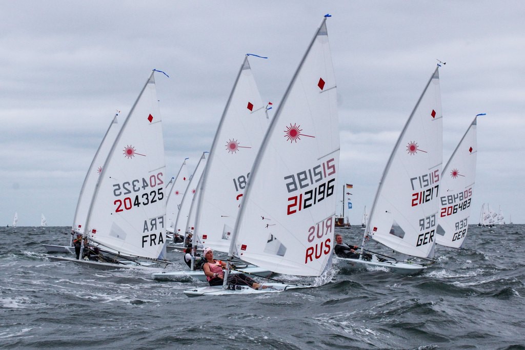 Приходит время решающих гонок