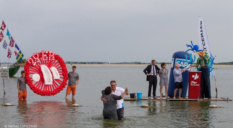 Желаем успеха!