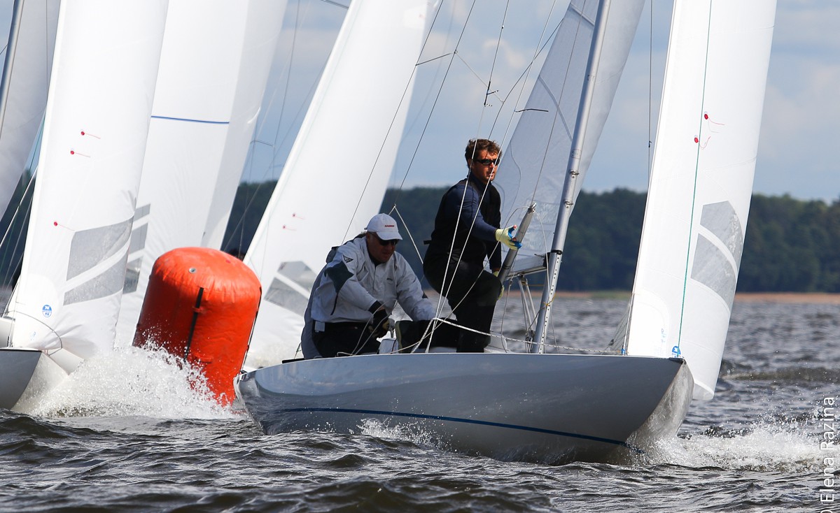 Открытый чемпионат России в классе «Дракон». 2-й день