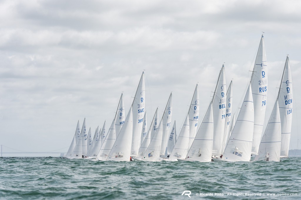 Браславец обошел Логинова