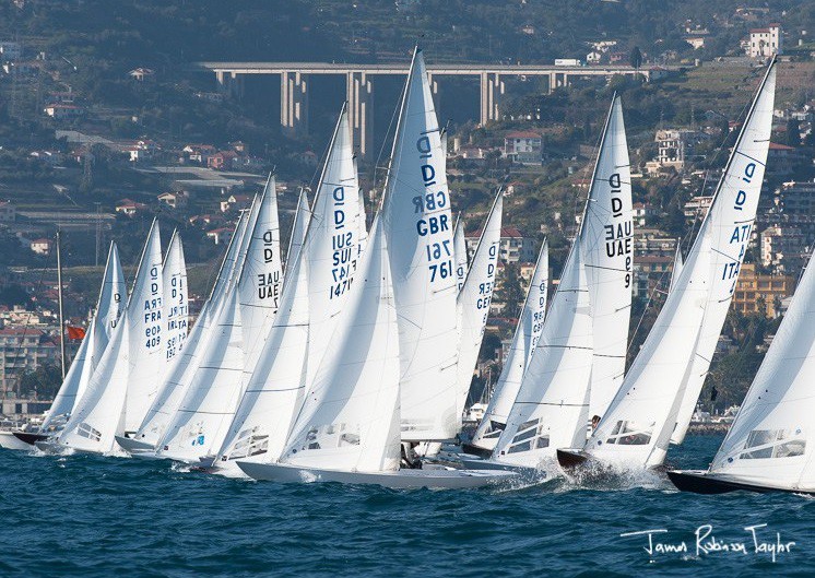 Логинов – третий!