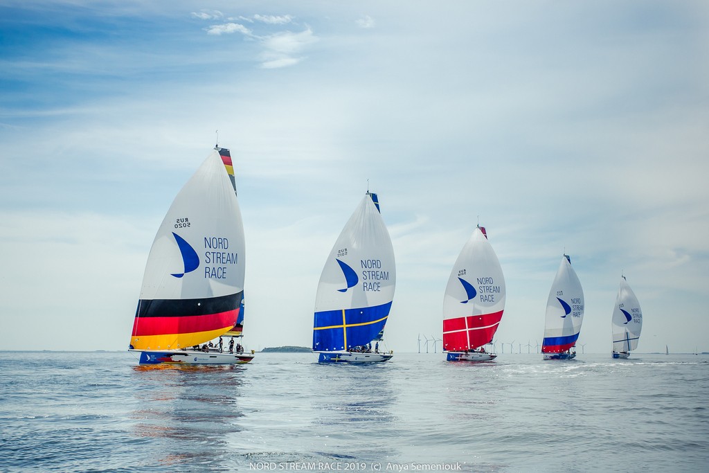 «Левиафан» лидирует!