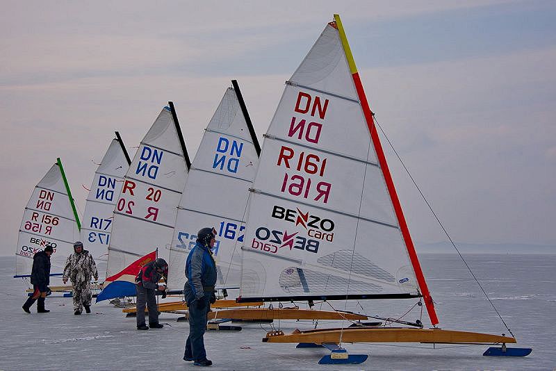 На льду Амурского залива