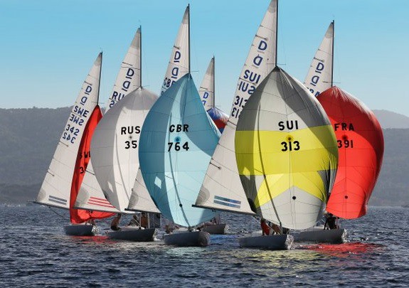 Соревнуются драконисты