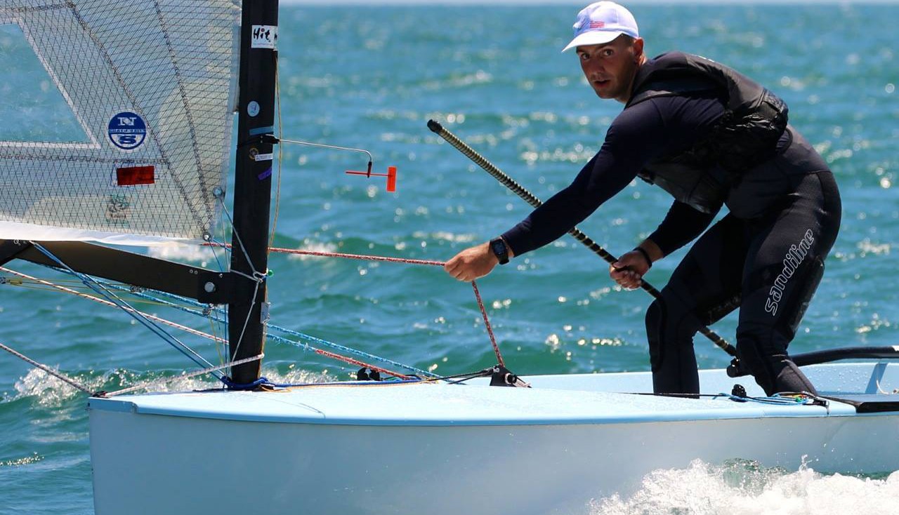 На столичных акваториях