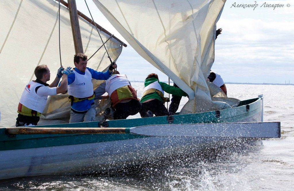 На капитанских гичках и ялах