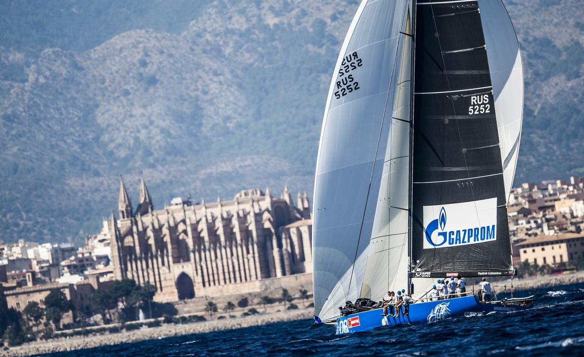 Bronenosec  Sailing Team открывает сезон