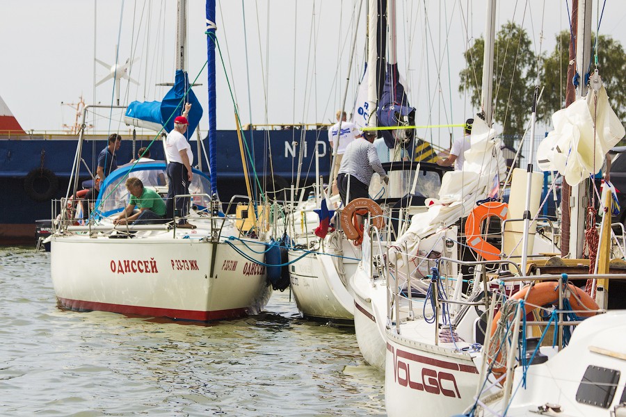 Трансграничная, международная, ночная