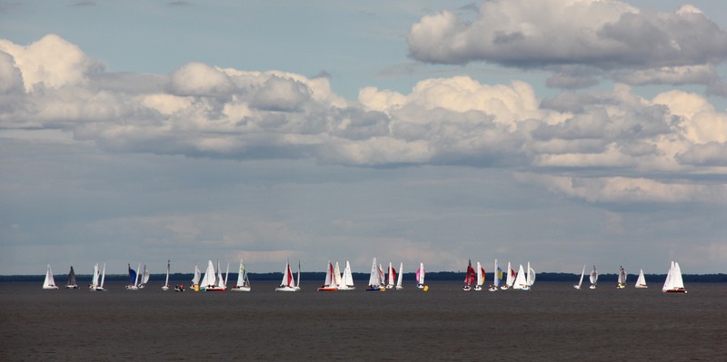 Впереди гости