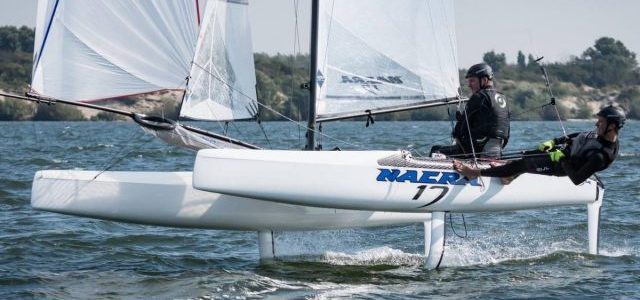 Nacra экспериментирует