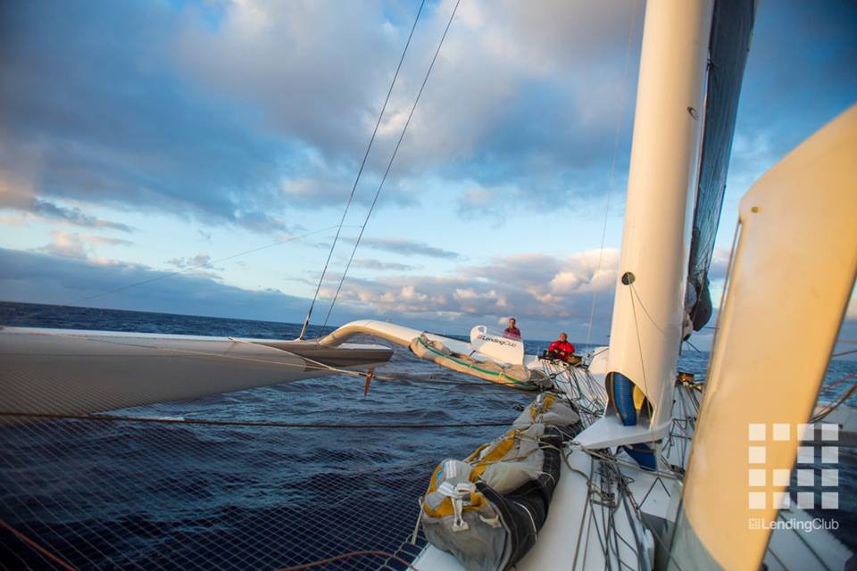 3 дня 18 часов и 9 секунд