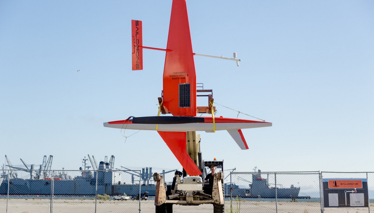 Роботы под парусом