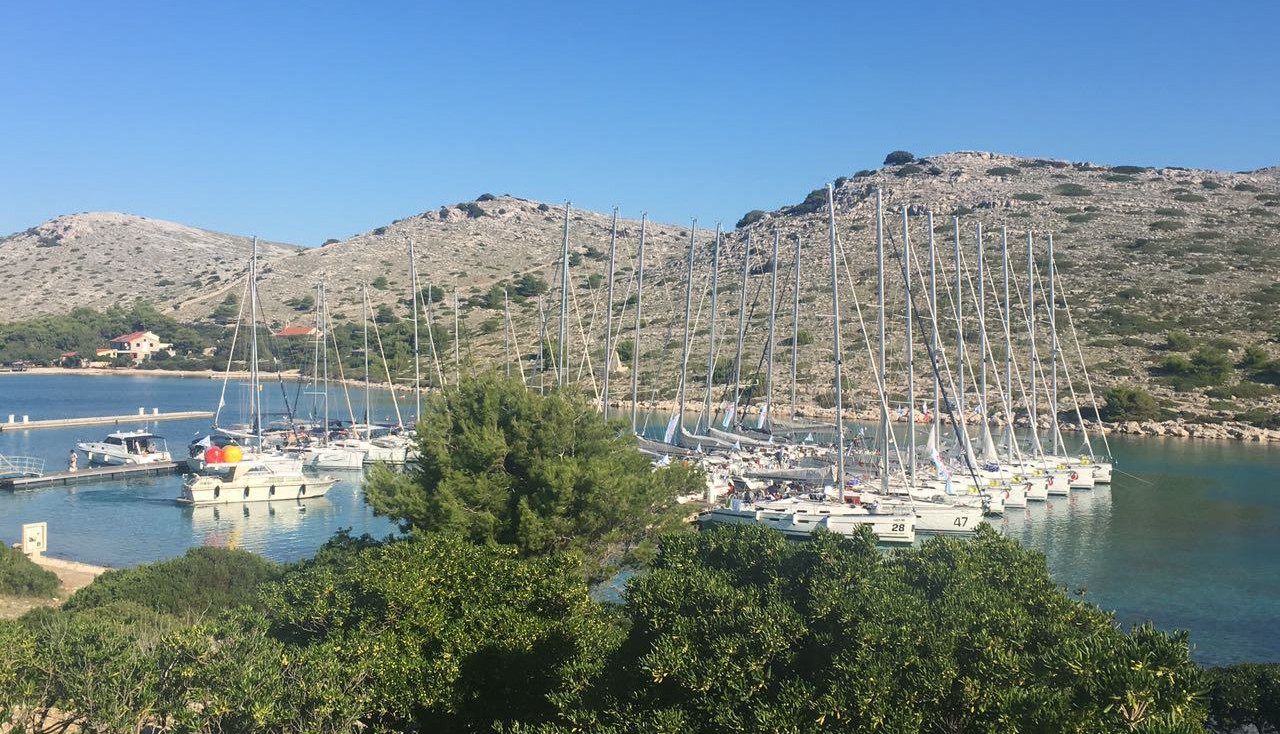 Радио Maximum готовится к регате