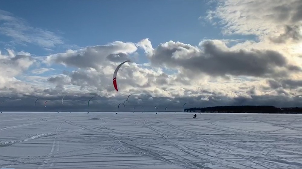 Кайты над Горе-морем