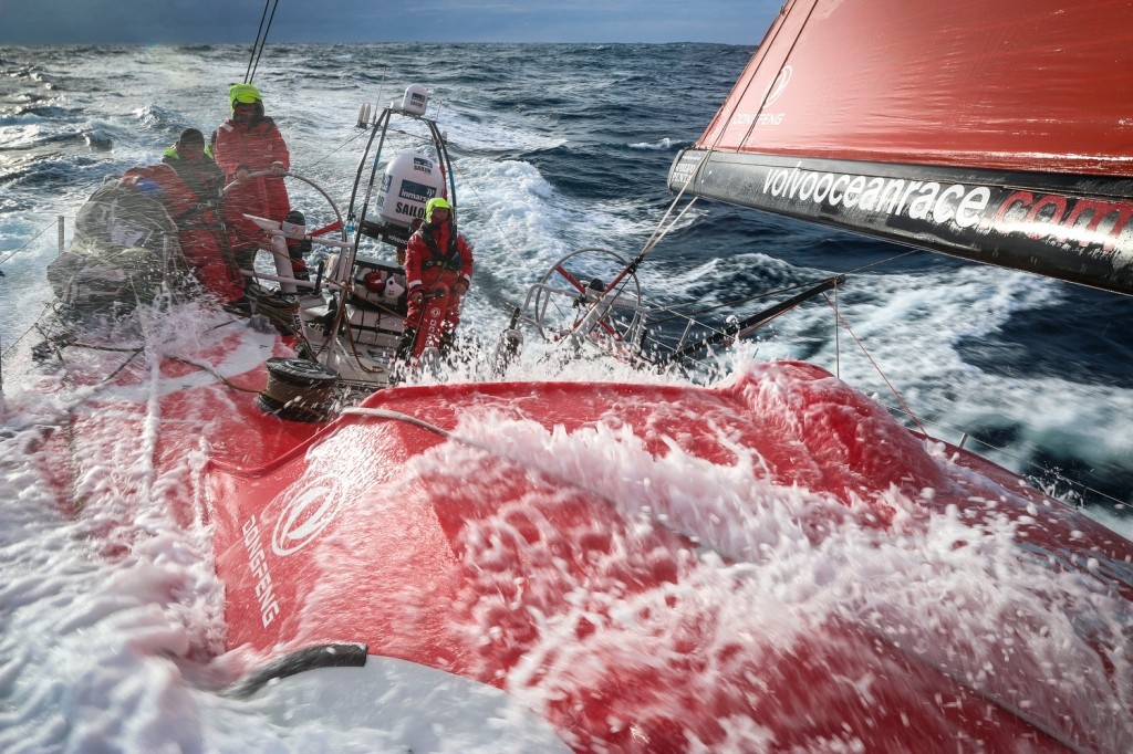 Volvo Ocean Race. Двоевластие