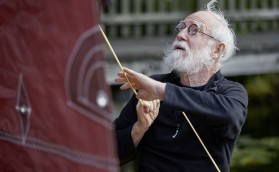 Неугомонный старикан снова с нами!