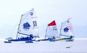 С ветром по льду