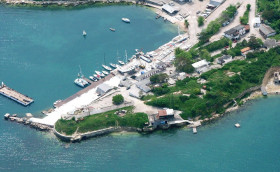 Променад вместо яхт-клуба?