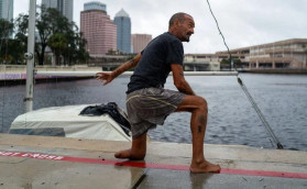 А причем тут нога, которой нет?