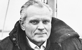 Первый вокруг света под красно-белым флагом