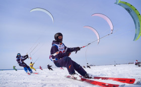 Молодые начинают и выигрывают…