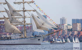 Парад, стройся!