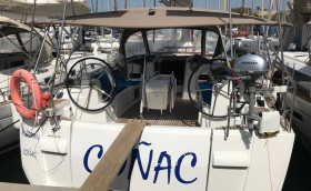 Sun Odyssey против Gladys's Gang