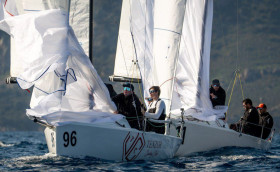 Trem шагает впереди