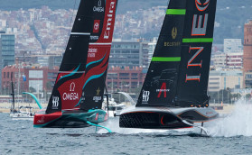 37th America's Cup. Защитник начинает и выигрывает