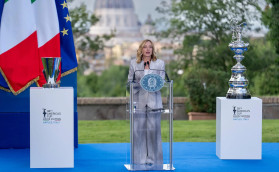 Кубок «Америки» посетил Рим. Собственной персоной