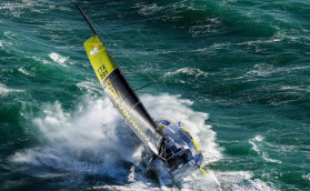 Гибель яхты-рекордсменки