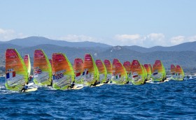 На вторых – третьих ролях