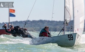 «Минус шесть мачт и два руля»